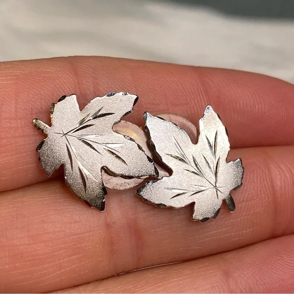 Vintage Sterling Silver Etched Front Leaves Post Back Earrings